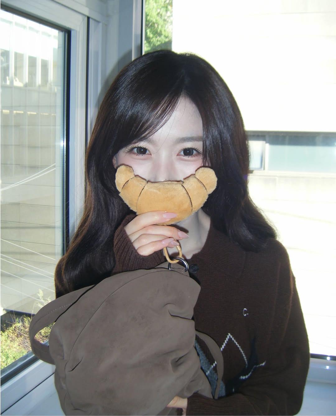 NMIXX haewon代言 | FILA | 吳海嫄 可愛到爆牛角包袋
連袋送牛角掛飾🥰Puffer Salt Bread Bag (Bread Keyring Set)