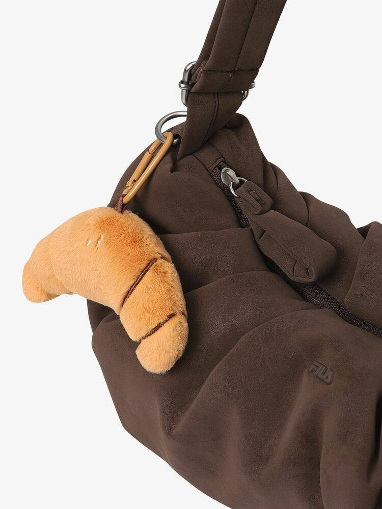 NMIXX haewon代言 | FILA | 吳海嫄 可愛到爆牛角包袋
連袋送牛角掛飾🥰Puffer Salt Bread Bag (Bread Keyring Set)